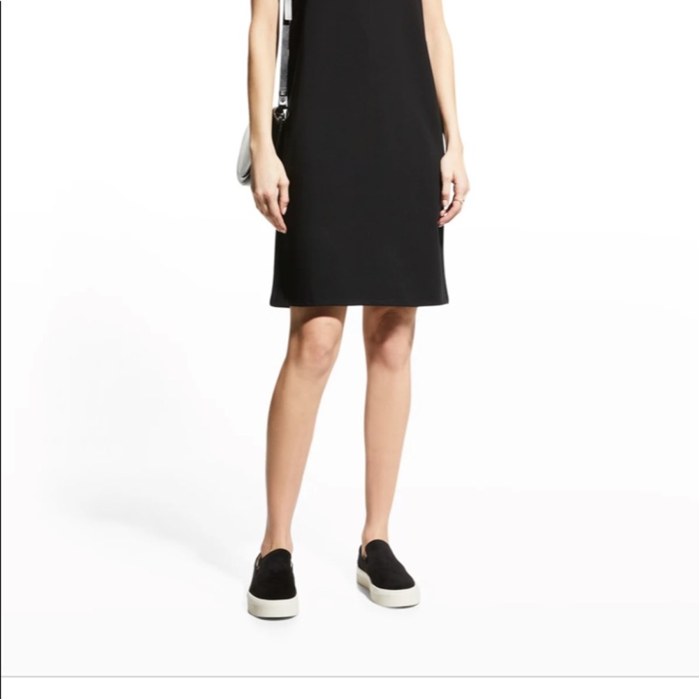 EILEEN FISHER -Simple yet elegant Eileen Fisher
